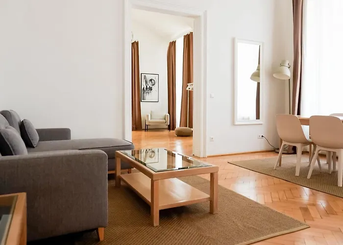 Heymi Stadtpark Apartment *