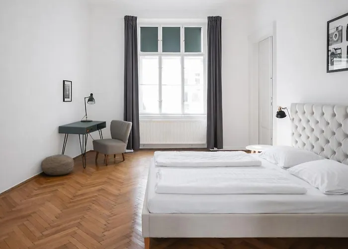 Heymi Stadtpark Apartament Wiedeń