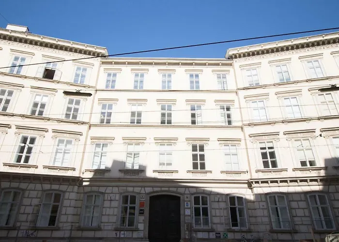 Heymi Stadtpark Apartment *